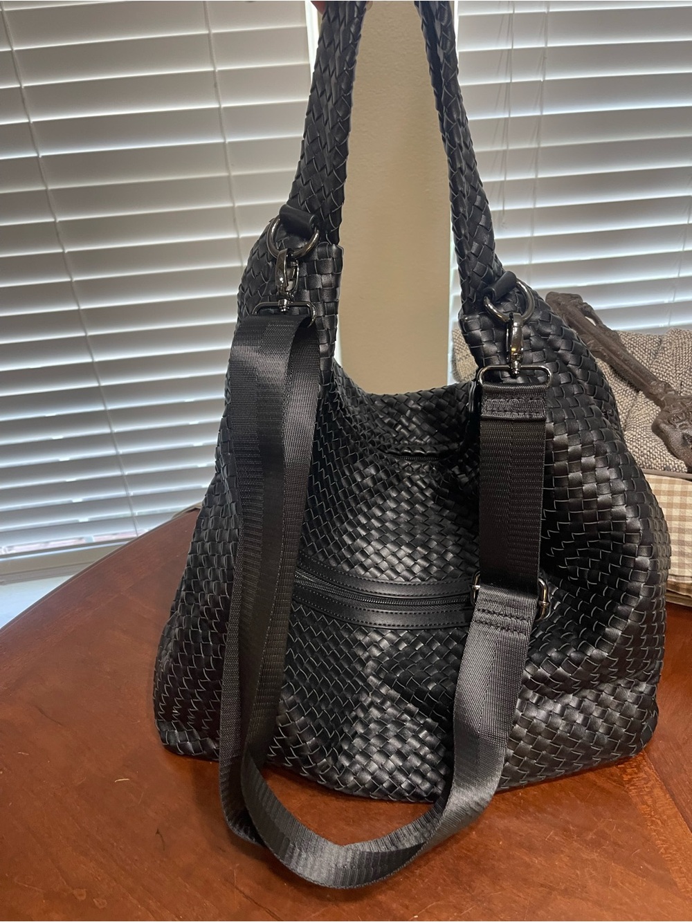 HUGE Sondra Roberts vegan Woven Hobo Tote bag